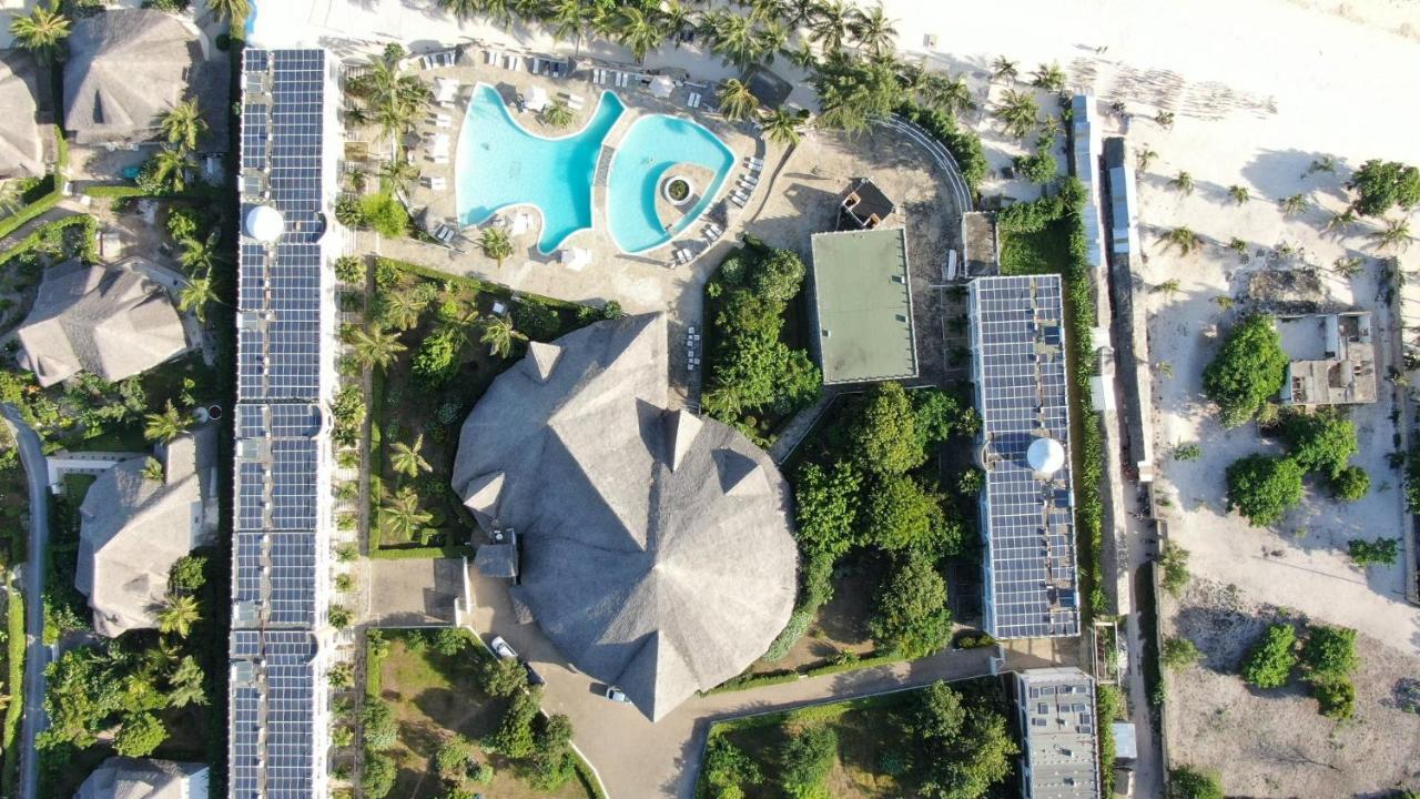 Twiga Beach Resort Watamu Bagian luar foto