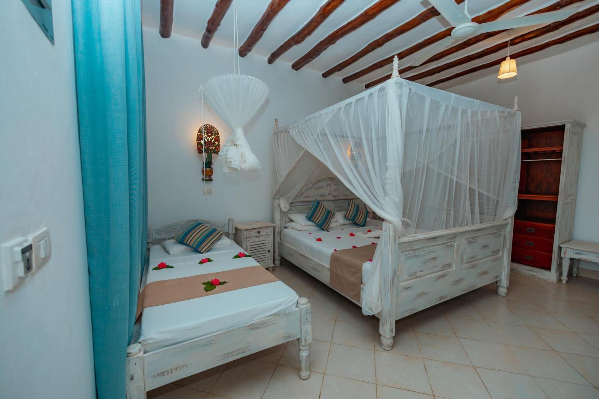 Twiga Beach Resort Watamu Bagian luar foto