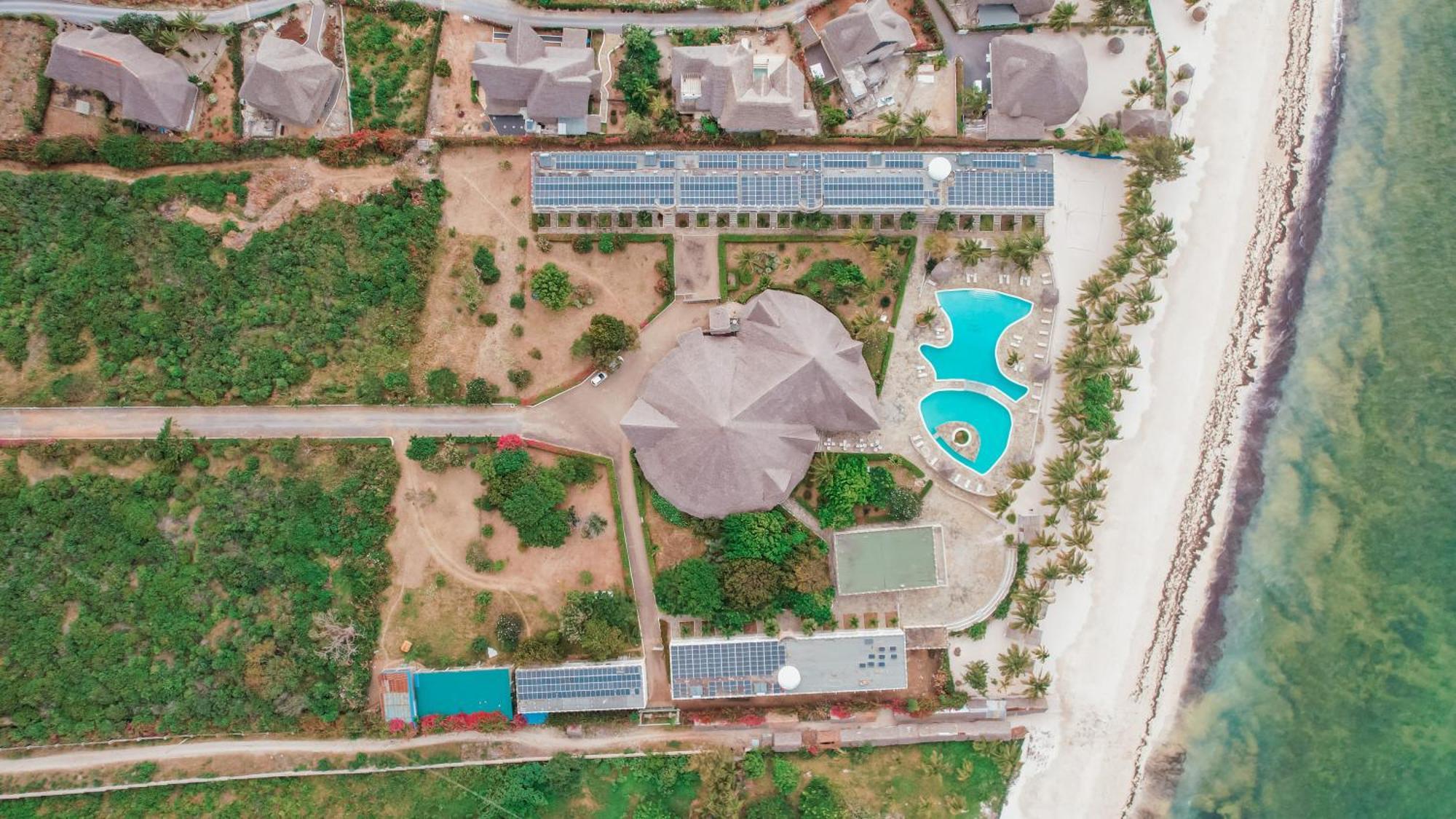 Twiga Beach Resort Watamu Bagian luar foto