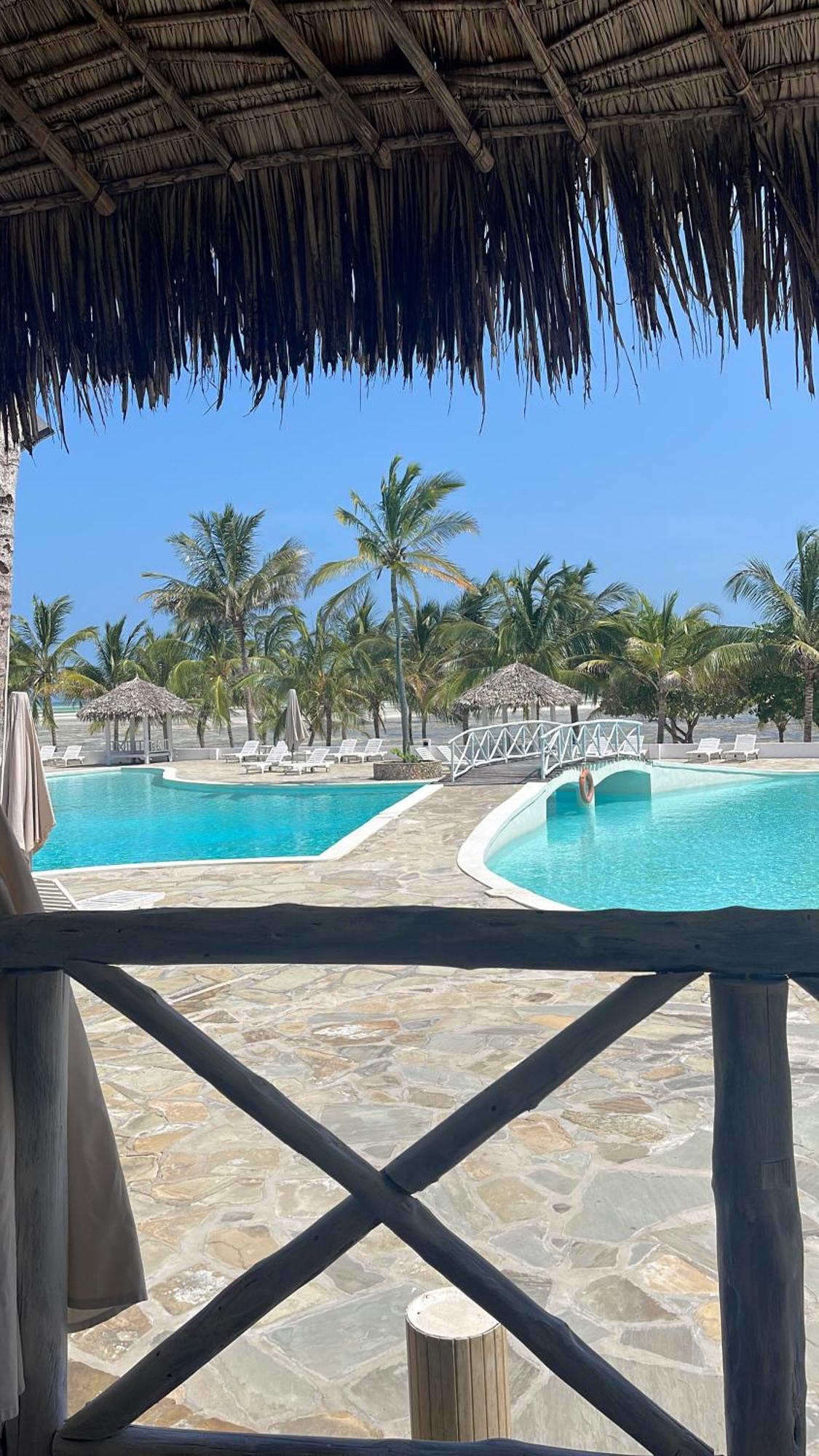 Twiga Beach Resort Watamu Bagian luar foto