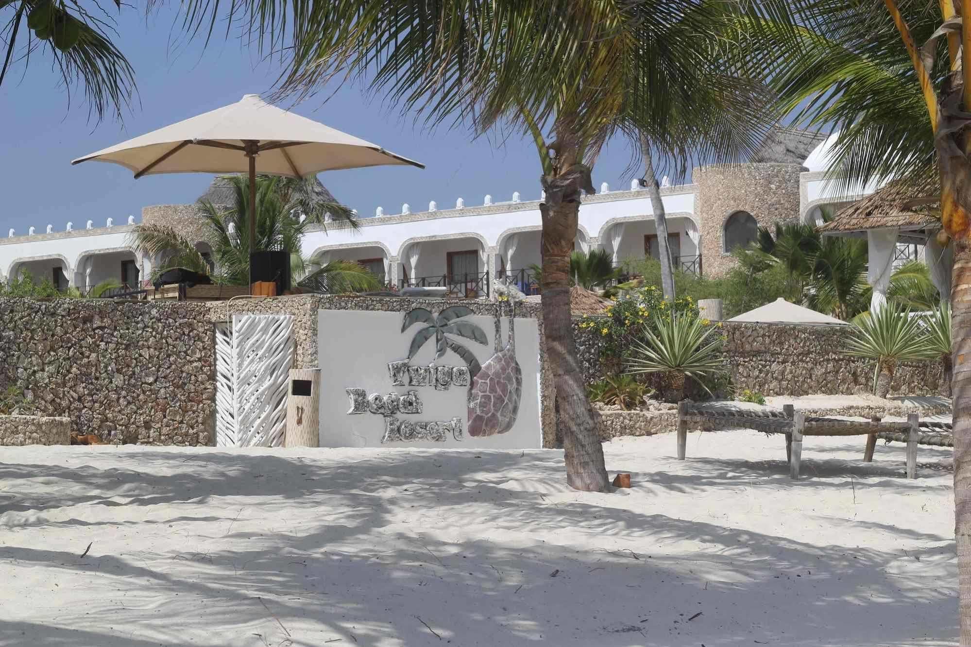 Twiga Beach Resort Watamu Bagian luar foto