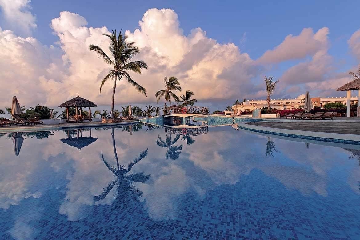Twiga Beach Resort Watamu Bagian luar foto